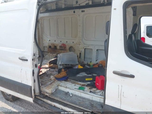 2023 FORD TRANSIT-250 8