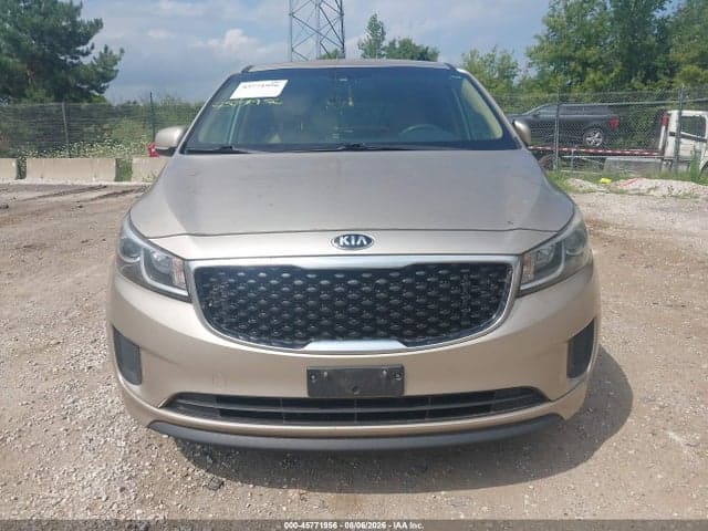 2017 KIA SEDONA LX 6