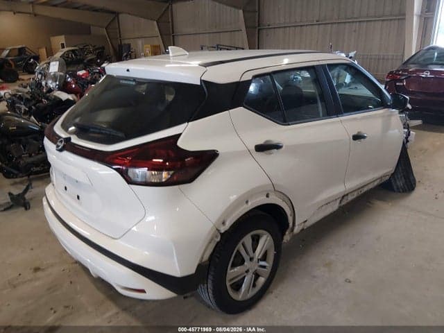 2023 NISSAN KICKS S XTRONIC CVT 4