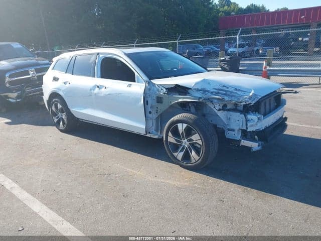 2025 VOLVO V60 CROSS COUNTRY PLUS, B5 AWD GAS (MILD HYBRID) - 1