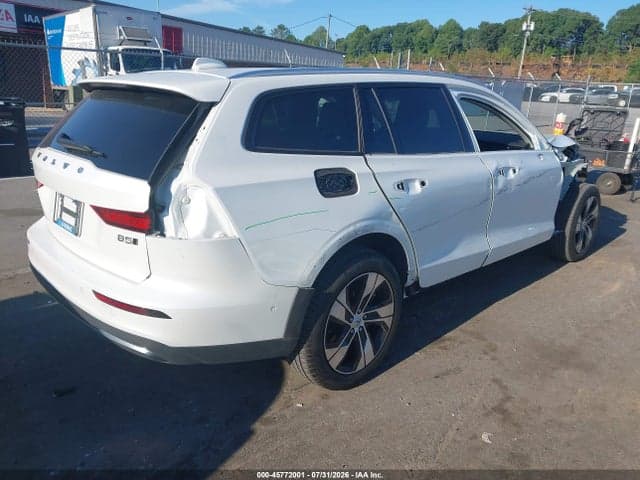 2025 VOLVO V60 CROSS COUNTRY PLUS, B5 AWD GAS (MILD HYBRID) 6