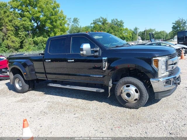 2019 FORD F-350 XLT 13