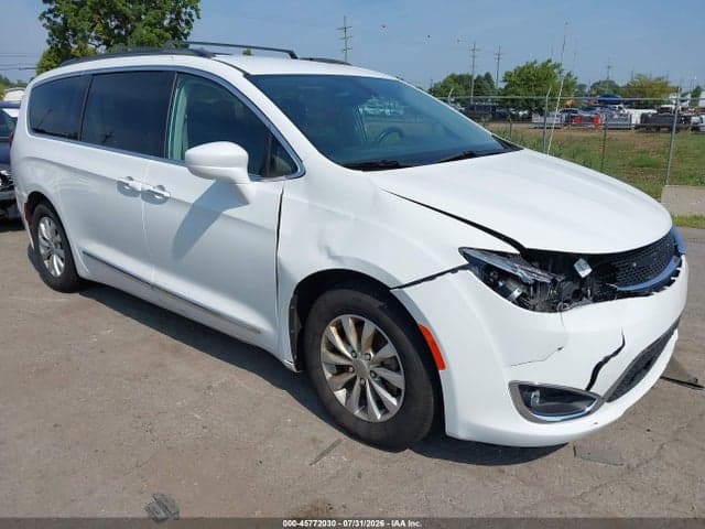 2017 CHRYSLER PACIFICA TOURING-L - 1