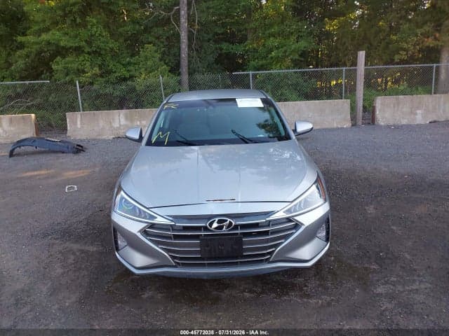 2020 HYUNDAI ELANTRA SEL 12