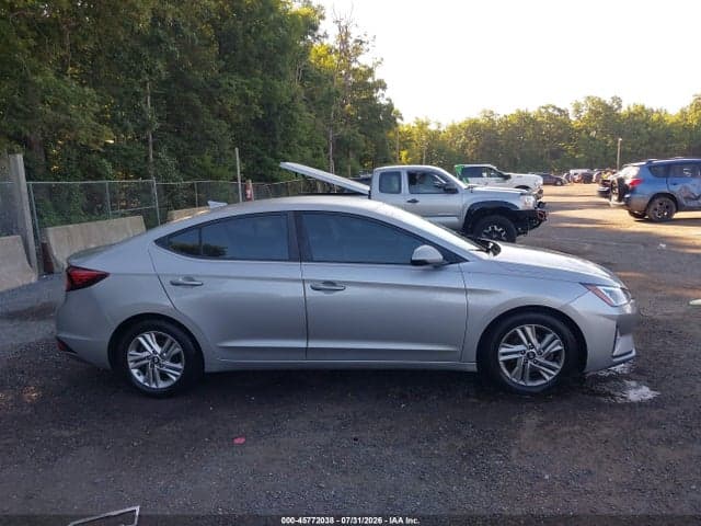 2020 HYUNDAI ELANTRA SEL 13