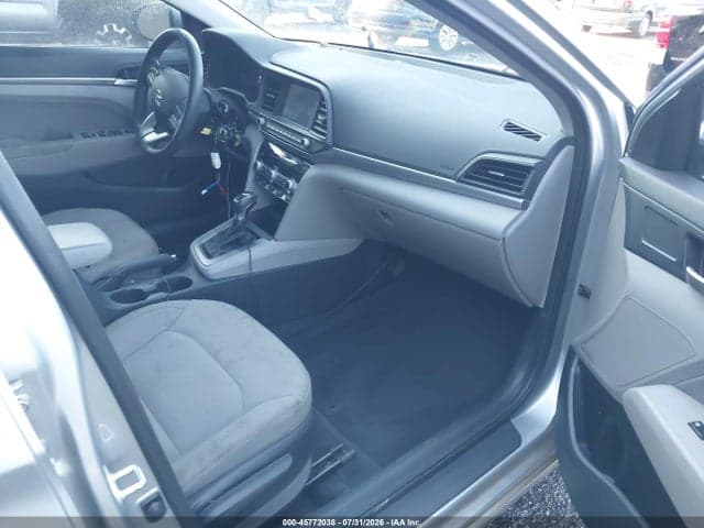 2020 HYUNDAI ELANTRA SEL 5