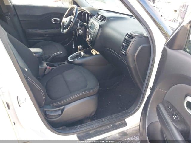 2017 KIA SOUL + 5