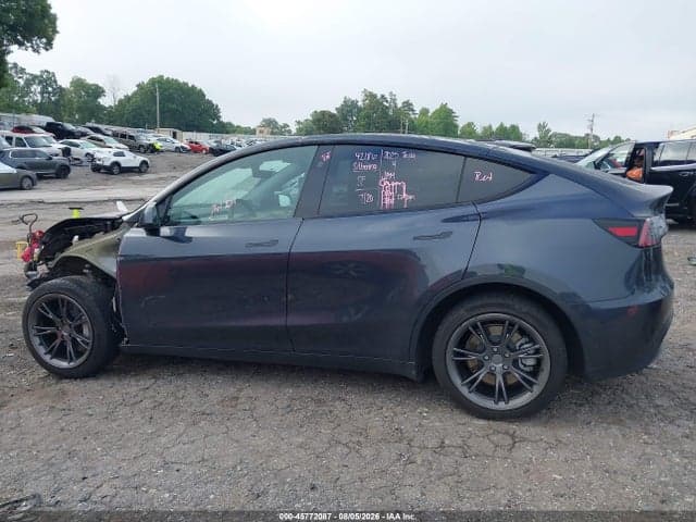 2025 TESLA MODEL Y LONG RANGE DUAL MOTOR REAR-WHEEL DRIVE 15