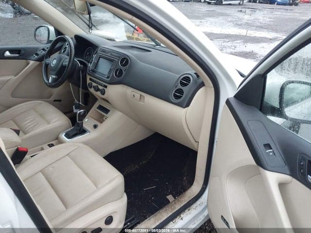 2017 VOLKSWAGEN TIGUAN 2.0T SEL 5