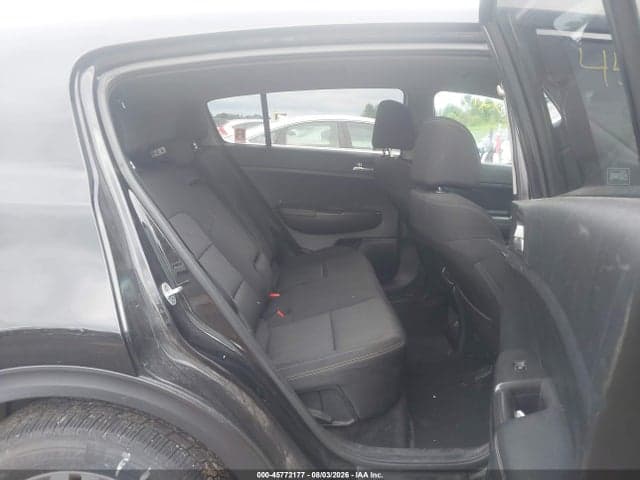 2017 KIA SPORTAGE LX 8