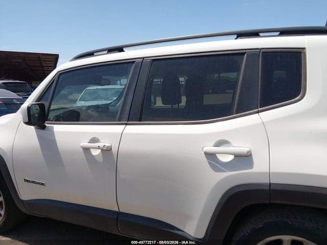2018 JEEP RENEGADE LATITUDE FWD 14