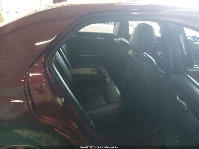 2017 CHRYSLER 300 LIMITED AWD 8