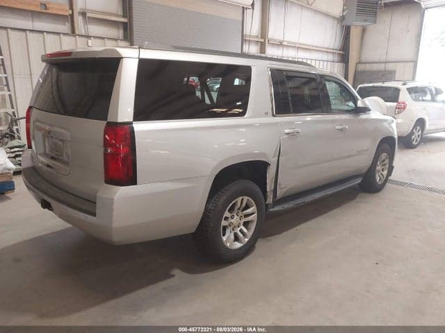 2019 CHEVROLET SUBURBAN LT 4