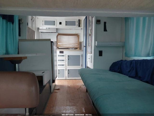 1985 TOYOTA PICKUP COMMERCIAL/CAMPER RN55 14