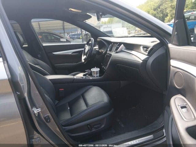 2021 INFINITI QX50 LUXE AWD 5
