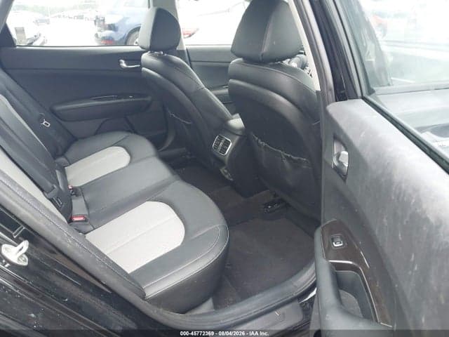 2019 KIA OPTIMA EX 8