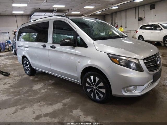 2021 MERCEDES-BENZ METRIS - 1