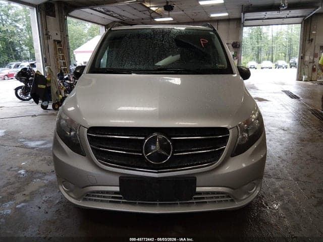 2021 MERCEDES-BENZ METRIS 12