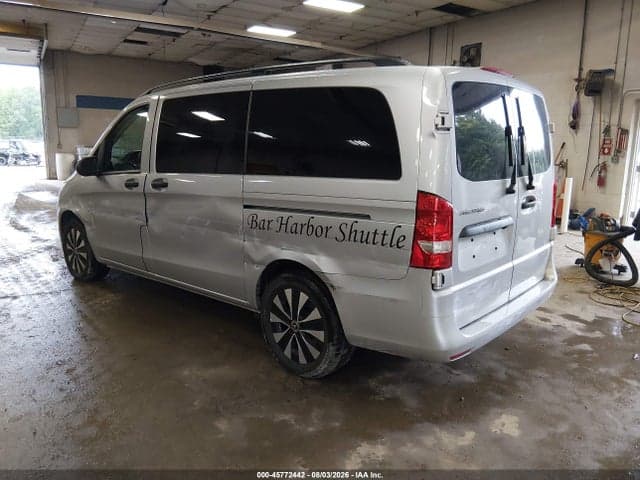 2021 MERCEDES-BENZ METRIS 3