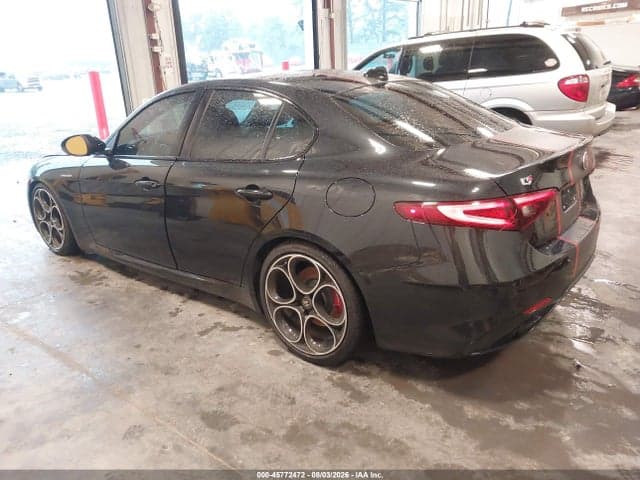 2025 ALFA ROMEO GIULIA AWD 3