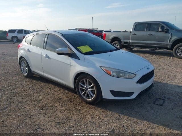 2017 FORD FOCUS SE 1