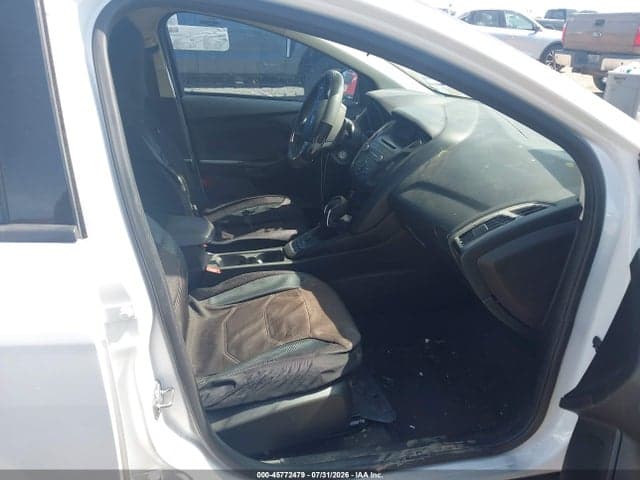 2017 FORD FOCUS SE 5