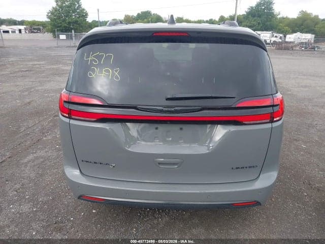 2025 CHRYSLER PACIFICA LIMITED 16