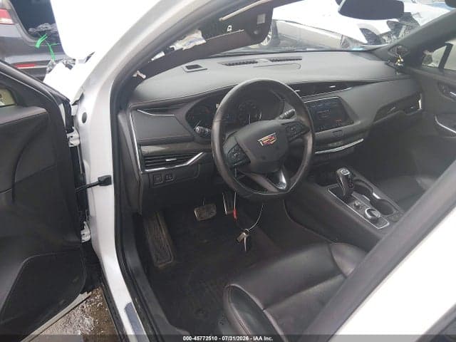 2019 CADILLAC XT4 SPORT 17