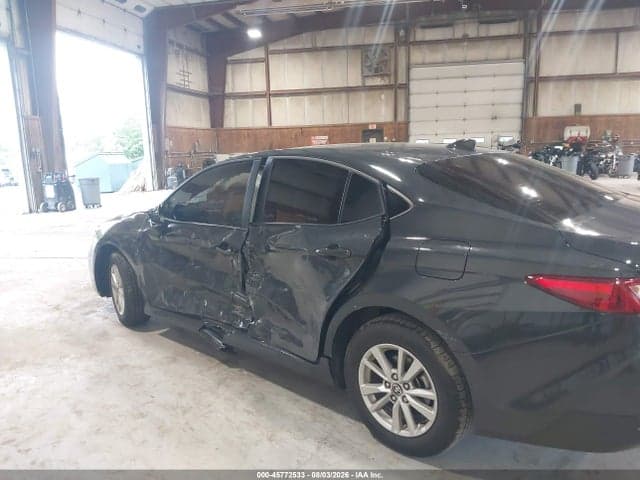 2025 TOYOTA CAMRY LE 6