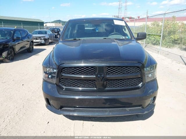 2018 RAM 1500 EXPRESS 4X4 6'4 BOX 12