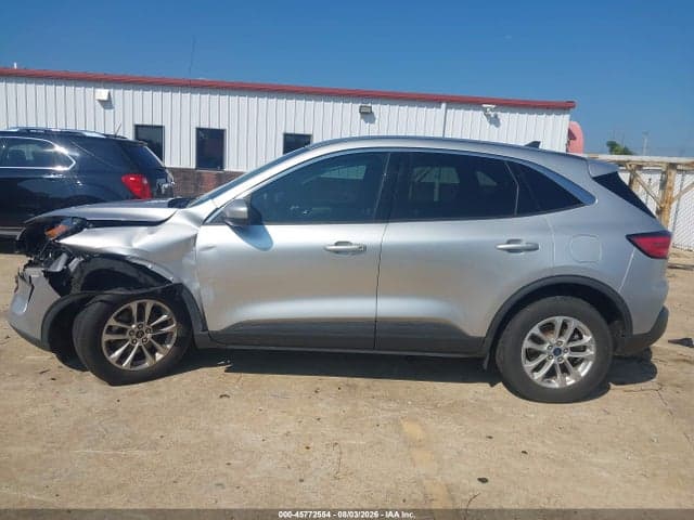 2020 FORD ESCAPE SE 13