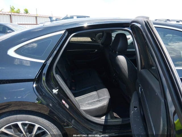 2022 HYUNDAI SONATA LIMITED 8