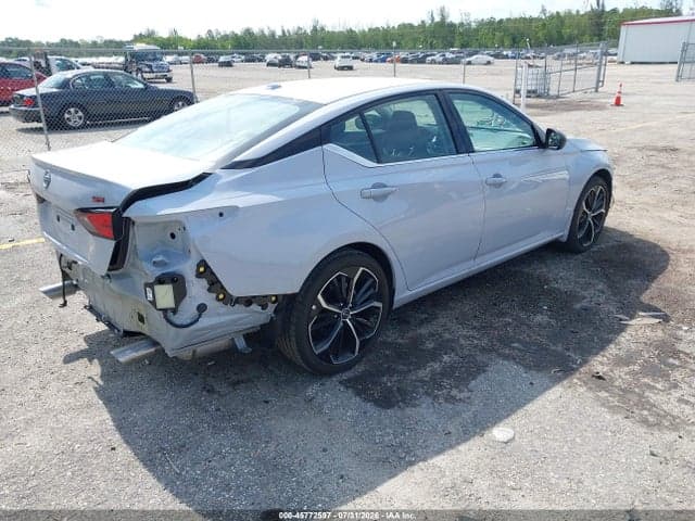 2025 NISSAN ALTIMA SR FWD 4