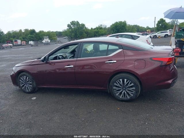 2025 NISSAN ALTIMA SV FWD 14