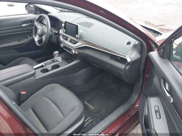 2025 NISSAN ALTIMA SV FWD 5