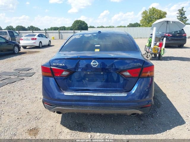2019 NISSAN ALTIMA 2.5 SR 17