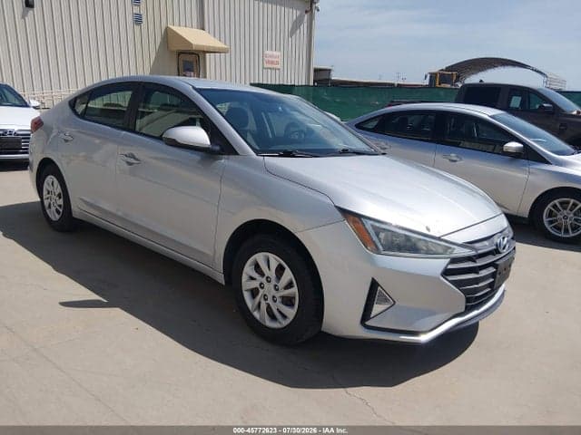 2019 HYUNDAI ELANTRA SE 1