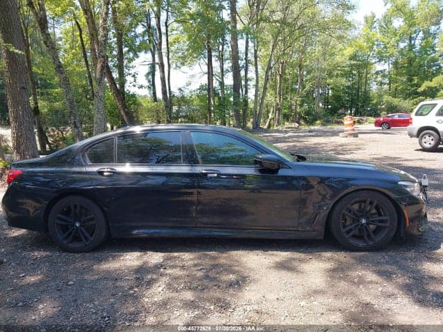 2018 BMW ALPINA B7 XDRIVE 13