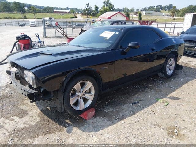 2023 DODGE CHALLENGER SXT 2