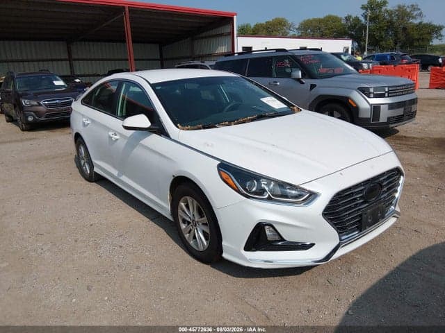 2019 HYUNDAI SONATA SE - 1