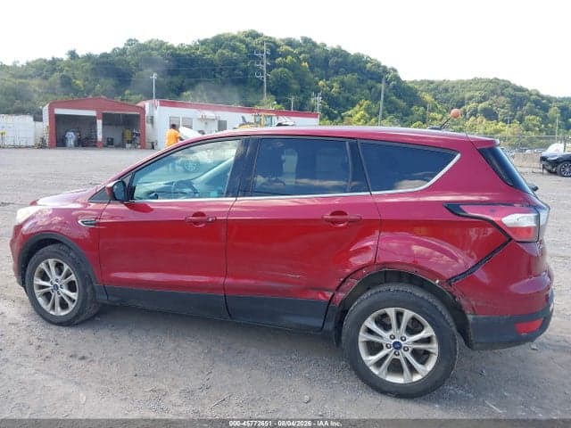 2017 FORD ESCAPE SE 14