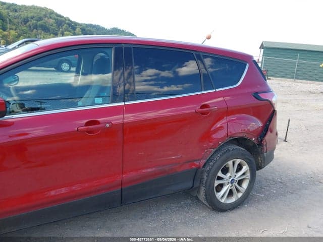 2017 FORD ESCAPE SE 6