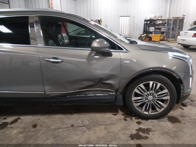 2017 CADILLAC XT5 PREMIUM LUXURY 6