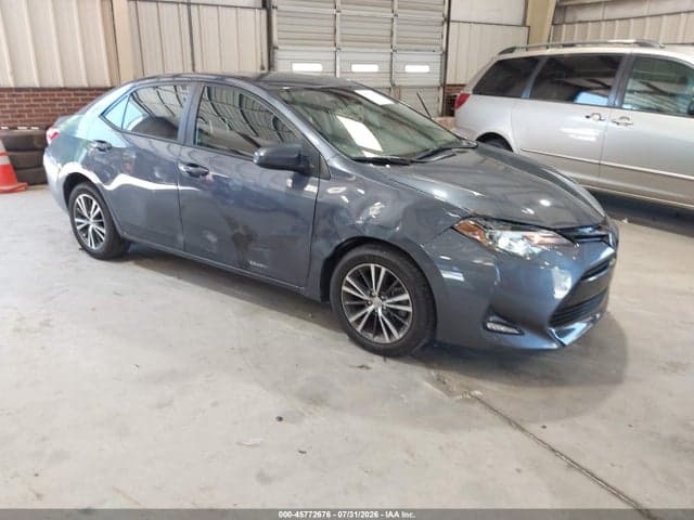 2018 TOYOTA COROLLA LE 1