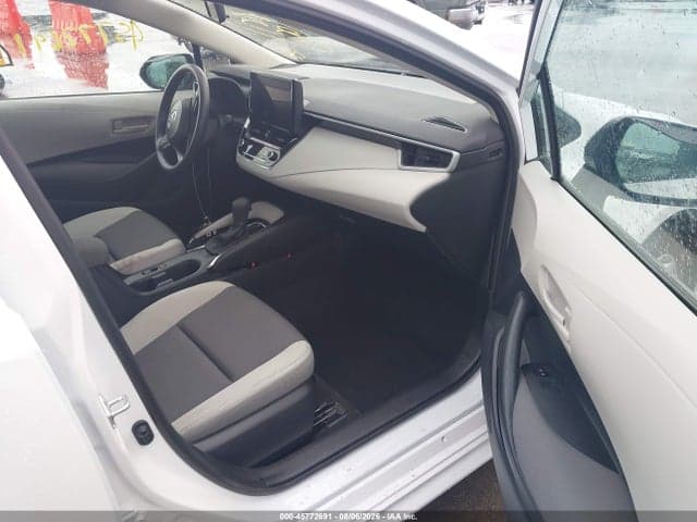 2026 TOYOTA COROLLA LE 5