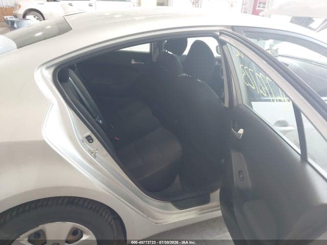 2018 KIA FORTE LX 8