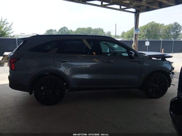 2021 KIA SORENTO S 13