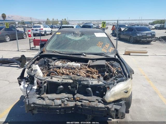 2017 TOYOTA CAMRY SE 6