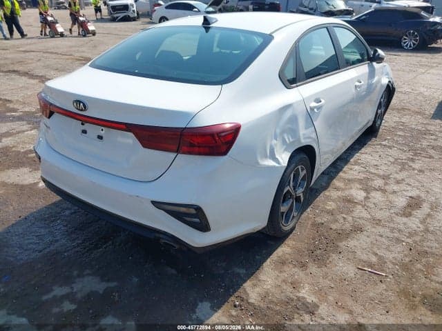 2021 KIA FORTE LXS 4