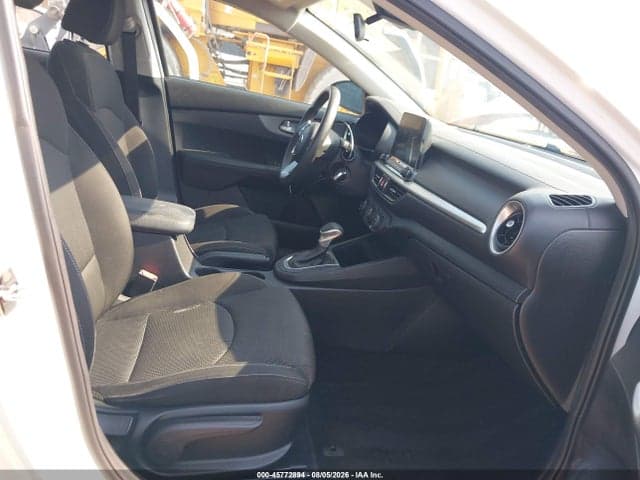 2021 KIA FORTE LXS 5
